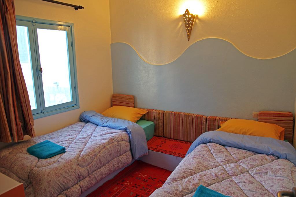 Zen Surf Beach House Hotel Aurir Zewnętrze zdjęcie